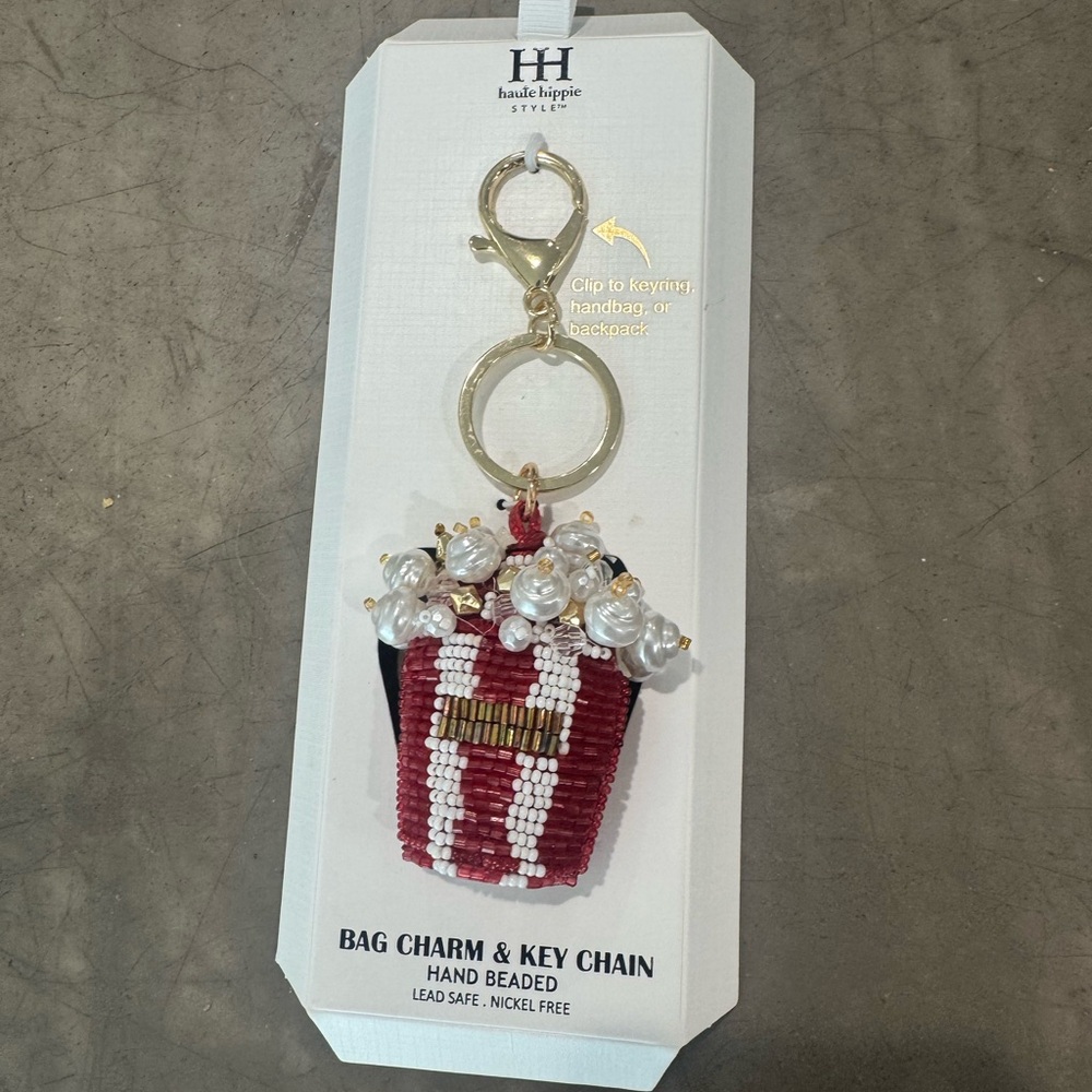 Haute Hippie Red & White Hand Beaded “popcorn” Key Holder,bag charm,zipper pull🍿